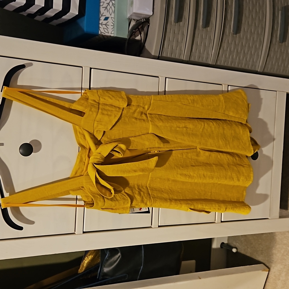 Romper - Picture 2 of 4